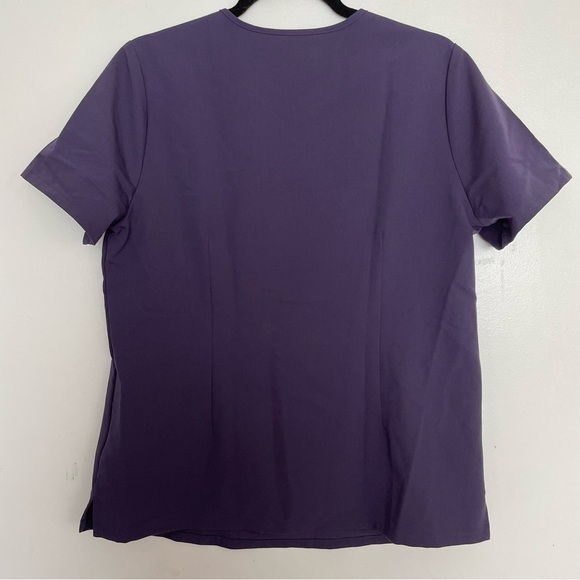 Women’s FIGS Scrub Top & Livingston Pants Purple Shadow 2197 Set Medium Petite - Picture 3 of 8